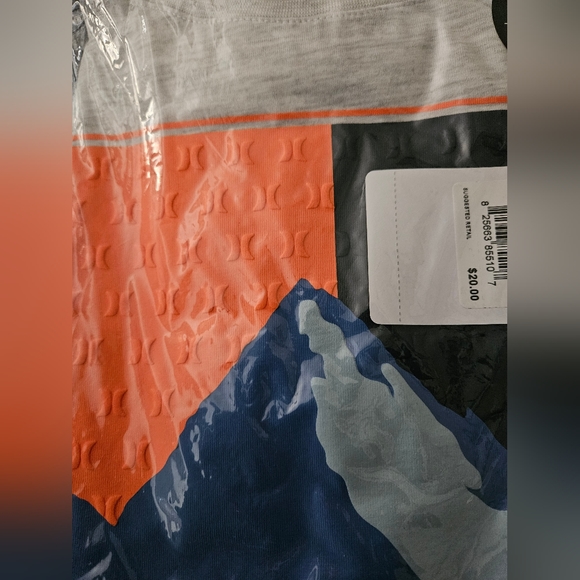 Hurley Kids' Peak Graphic T-Shirt - Picture 2 of 5